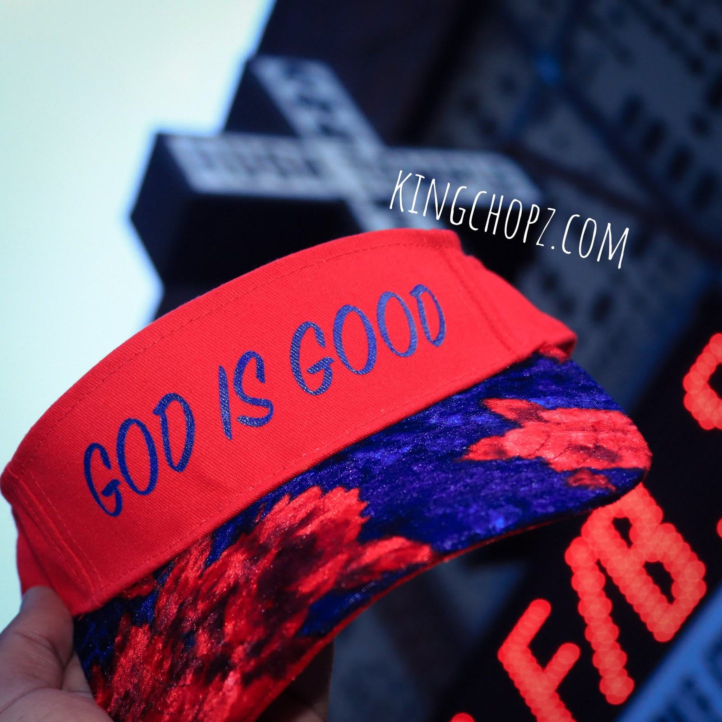 DIOS ROJO Y AZUL ES BUEN VISOR