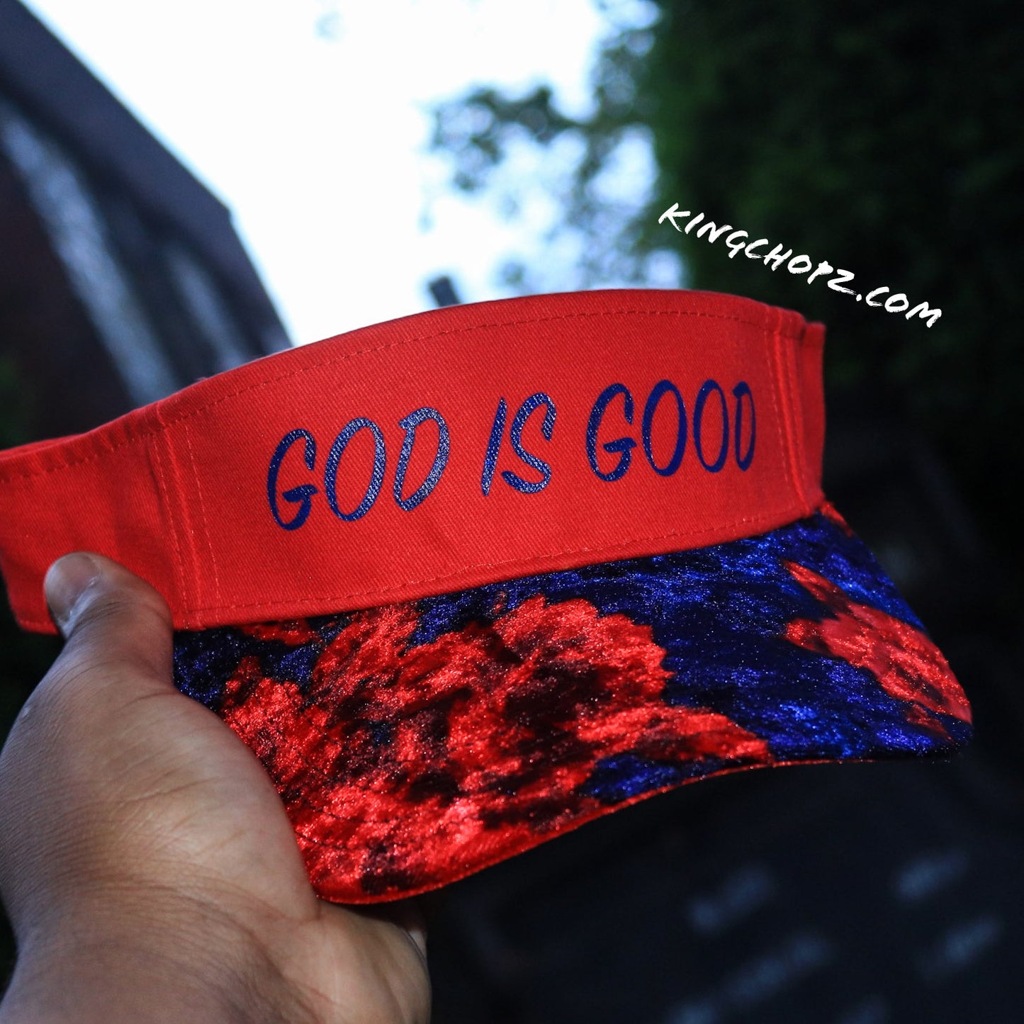 DIOS ROJO Y AZUL ES BUEN VISOR